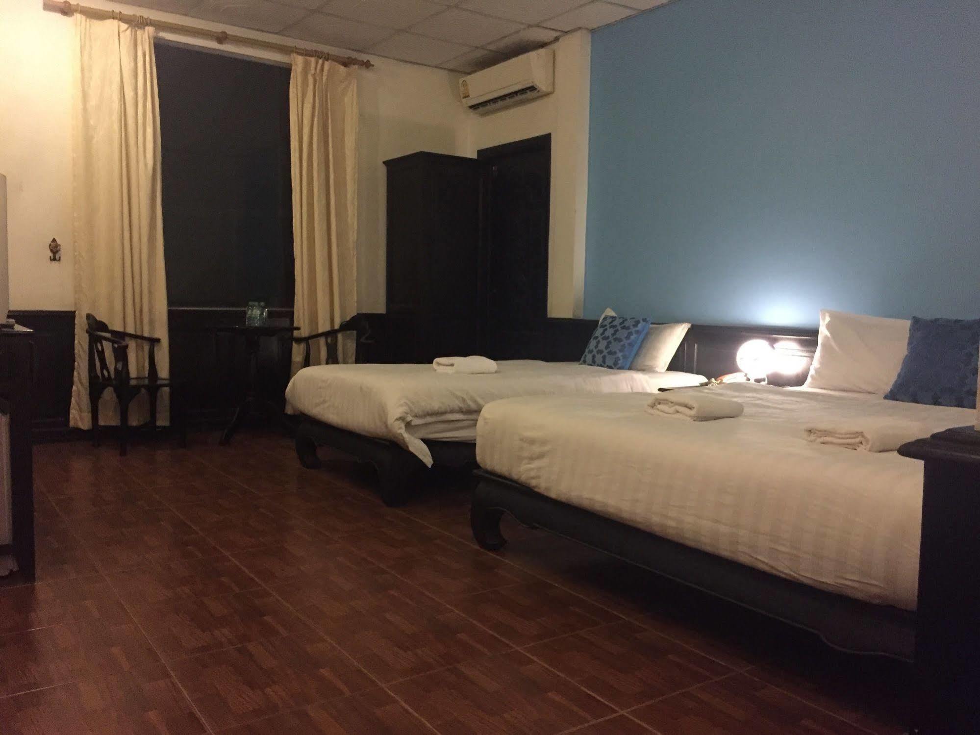 Sengphachanh Hotel 2 Vientiane Buitenkant foto