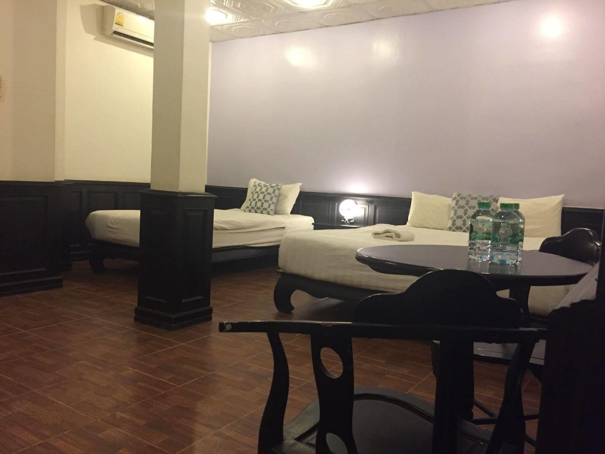 Sengphachanh Hotel 2 Vientiane Buitenkant foto