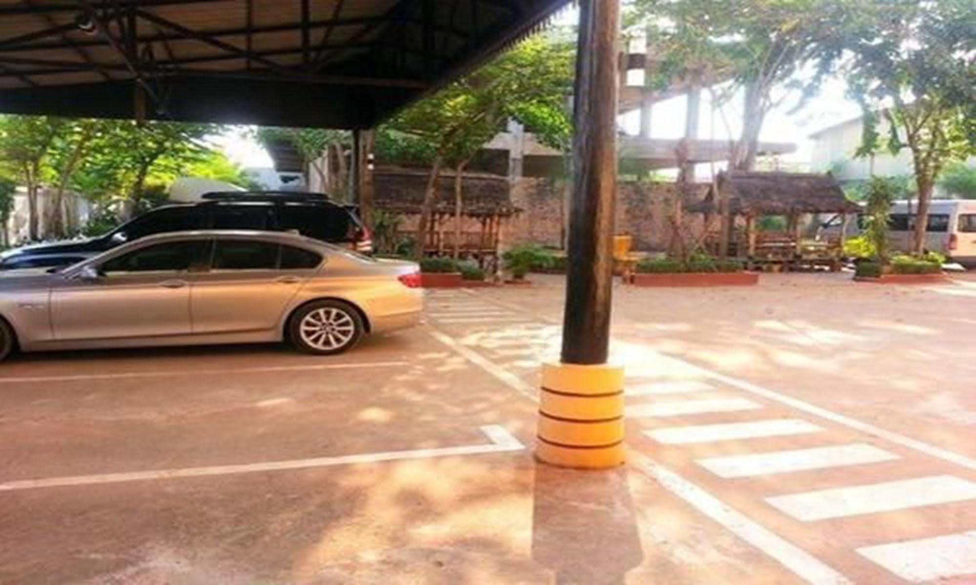Sengphachanh Hotel 2 Vientiane Buitenkant foto